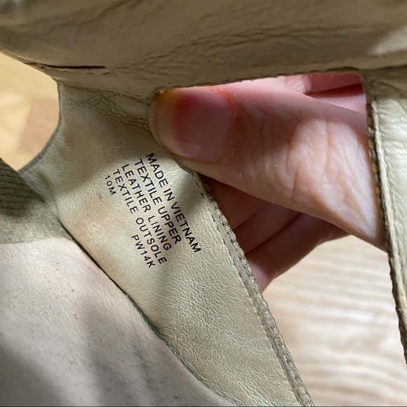 Michael Michael Kors Wedge Sandals Sz 10 Fabric Tan Women’s - Picture 8 of 9